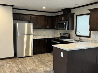 8509 Gidget Ct #80, Newport, MI 48166