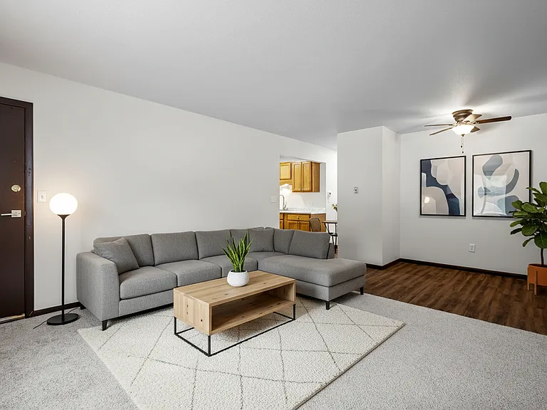3005 33rd St S #5 — Photo 5