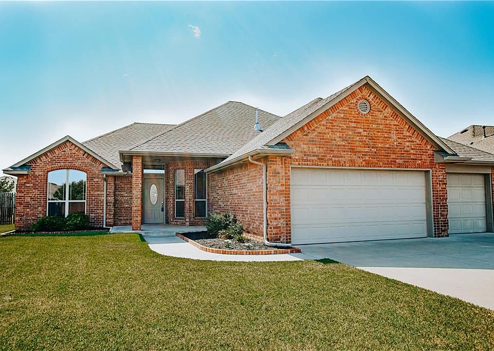 1st image of 505 N Ponderosa Way