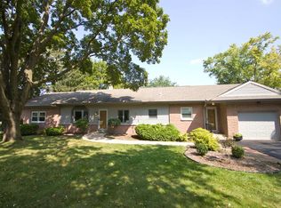 21510 Davidson Rd, Waukesha, WI 53186