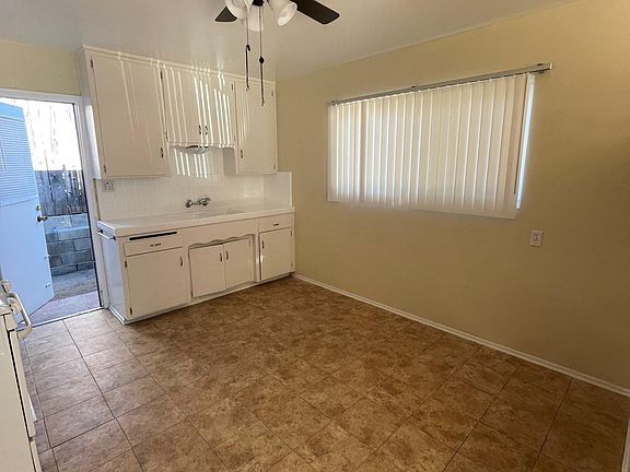 5th image of 5150 Towle Ct