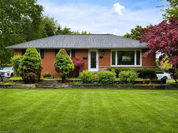 917 Orpha St, Burlington, ON L7R 3W5