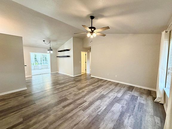 3rd image of 1216 41ST Avenue
