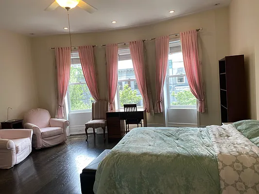 Rented by Owner | media 27