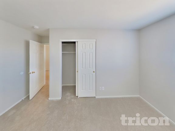 4th image of 3900 Grand Meadow St