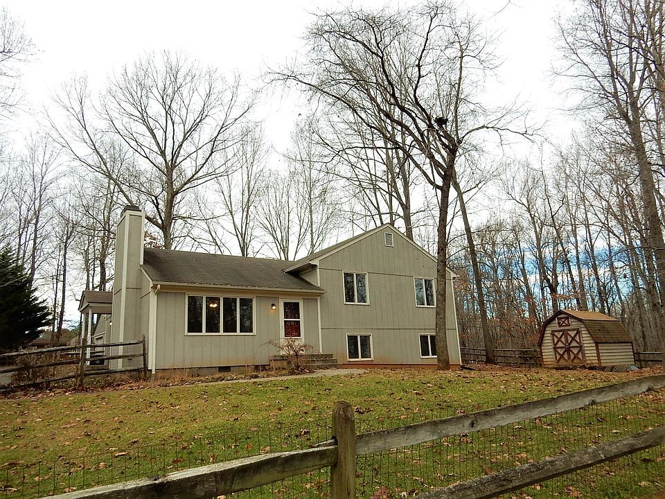 1st image of 212 Shadwell Dr