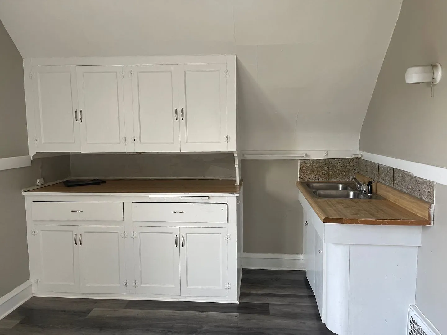 2563 N 53rd St (Duplex) — Photo 2