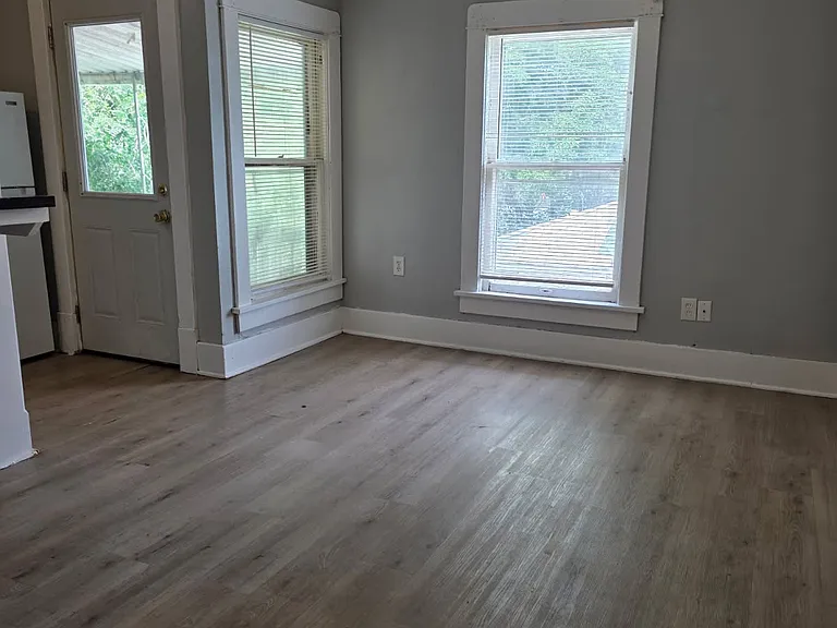 1627 SW Clay St #3 — Photo 2