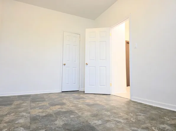 1502 West 6th Street image 5 of 8