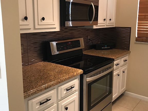 2nd image of 331 S J St APT 25