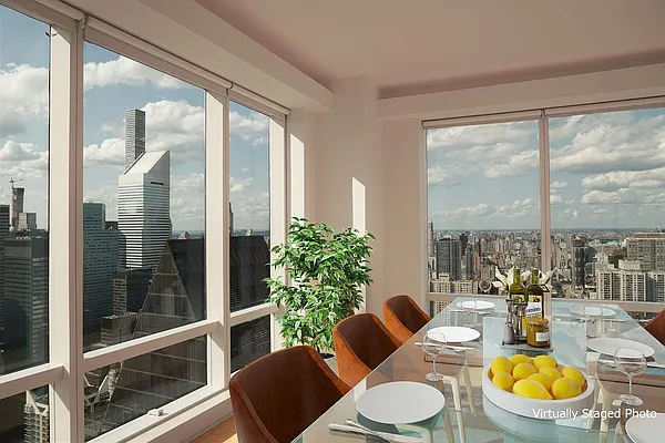 Rented by Renetta Real Estate | media 9