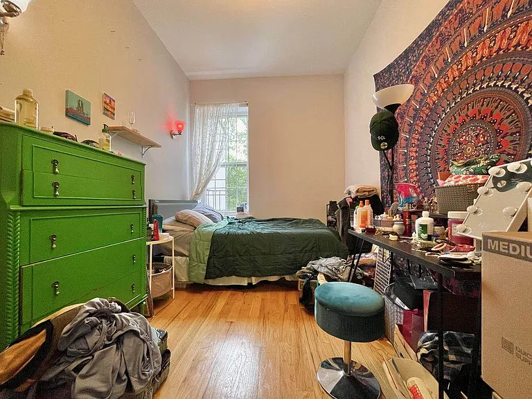 89 Cornelia St #3 — Photo 12
