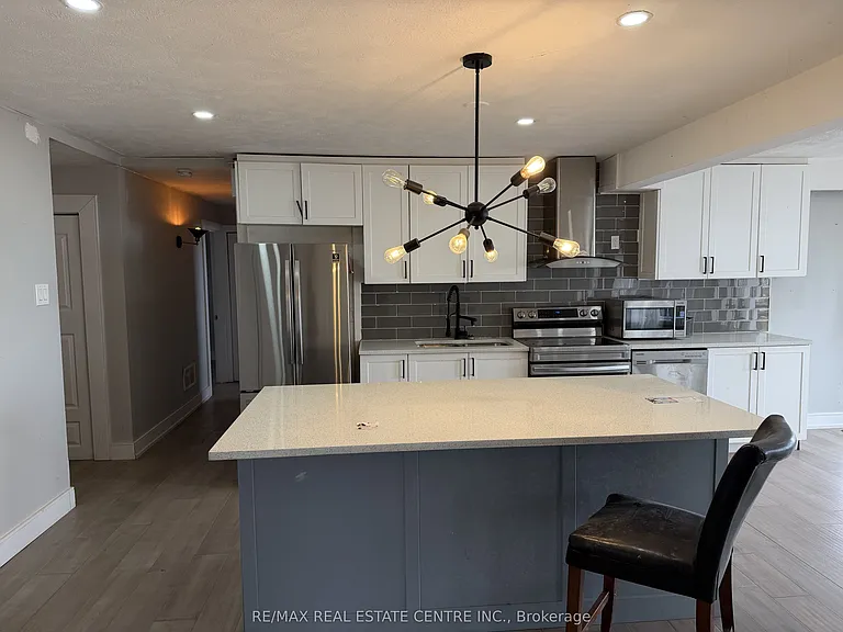 35 Lakeside Ave — Photo 16