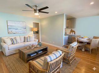 1028 E 3rd St #10, Long Beach, CA 90802