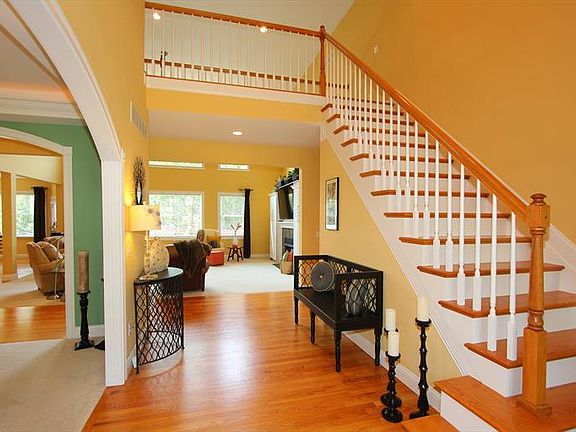 2nd image of 157 Saint Annes Dr