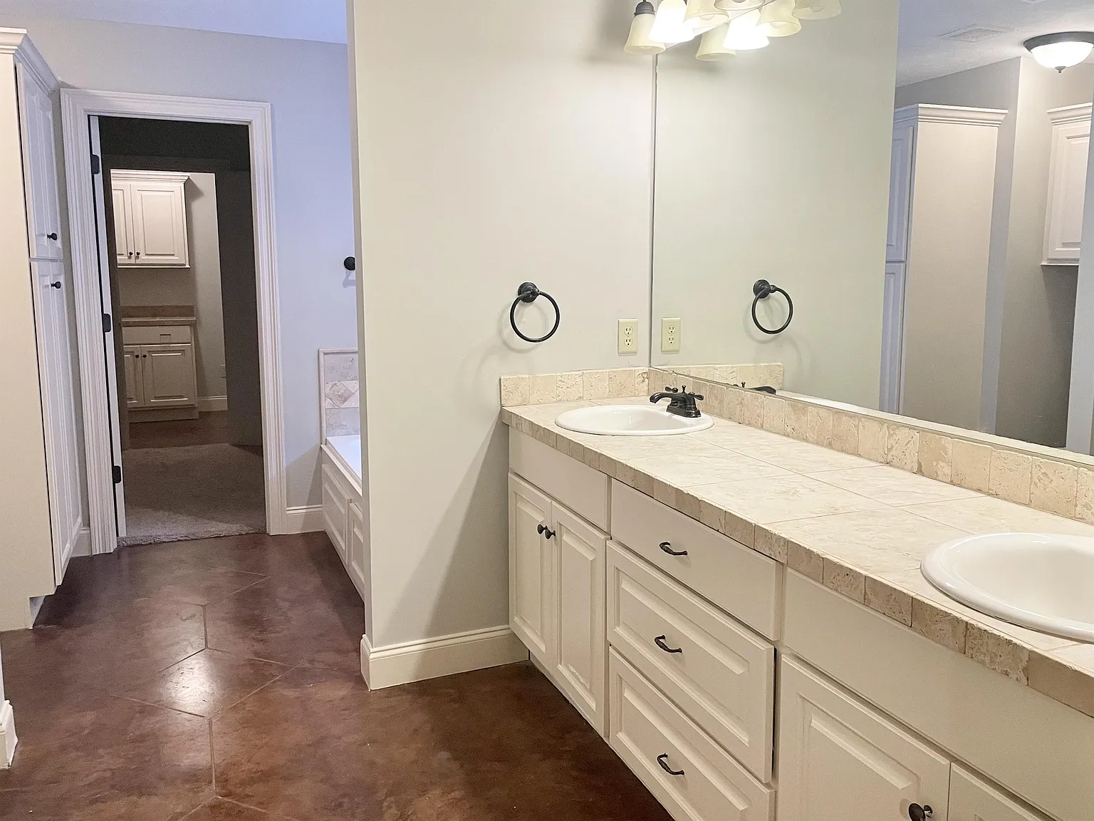 Pinebrook 146 W - 1 — Photo 2