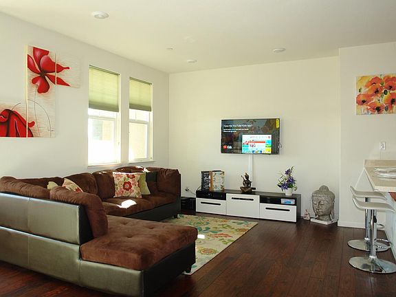 4th image of 1483 Mercado Way