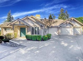 738 96th Ave SE, Bellevue, WA 98004