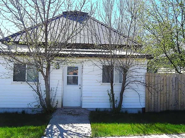 2217 N 20th St, Nanton, AB T0L 1R0