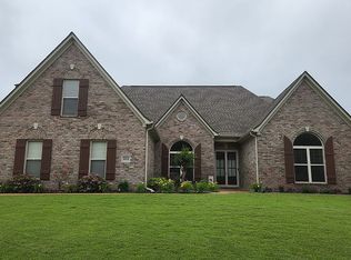 8951 Carriage Creek Rd, Arlington, TN 38002