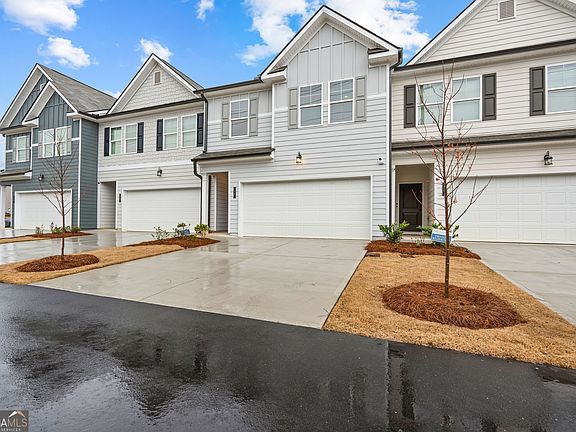 3rd image of 48 Leggett Dr