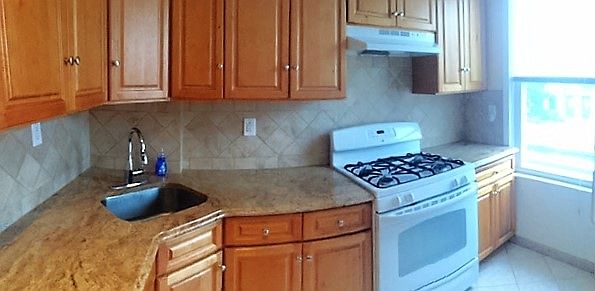 1st image of 3073 43rd St