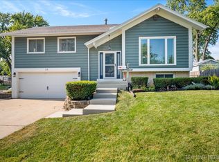 23 Old Post Rd, Montgomery, IL 60538