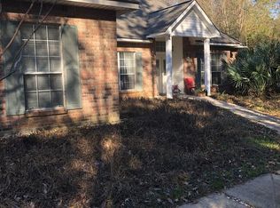 145 Pine Ridge Dr, Picayune, MS 39466