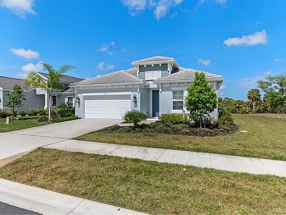 3rd image of 10214 Crystal Isles Cir