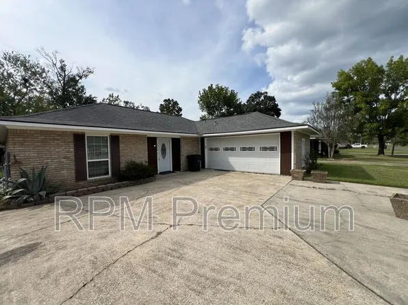 7516 Vice President Dr, Baton Rouge, LA 70817
