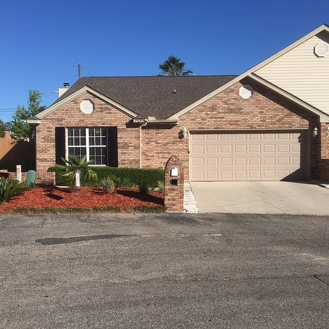 1st image of 2647 Yarmouth Ln #28