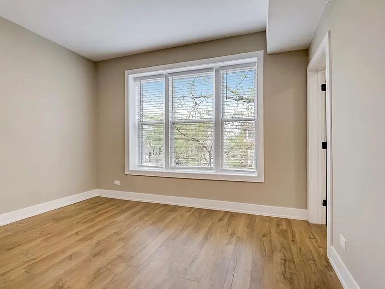 3001 N Sawyer Ave #1E — Photo 8