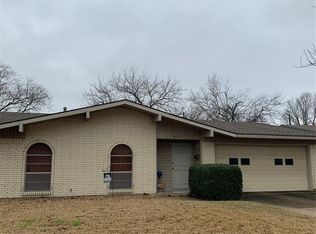 611 Debra Dr, Mesquite, TX 75149
