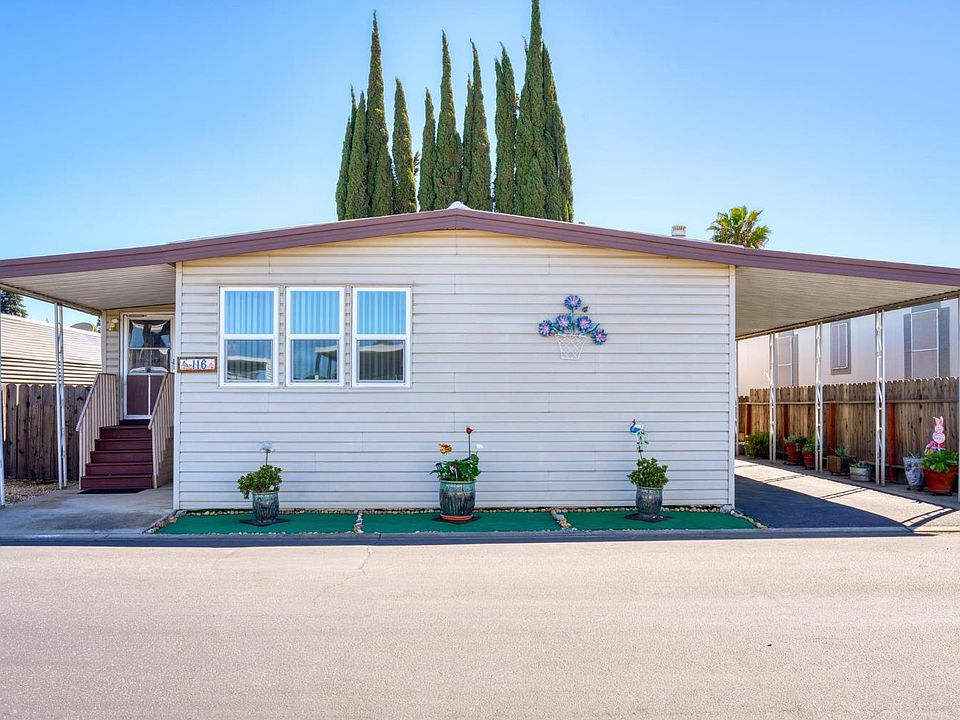 1st image of 1830 E Yosemite Ave Space 116