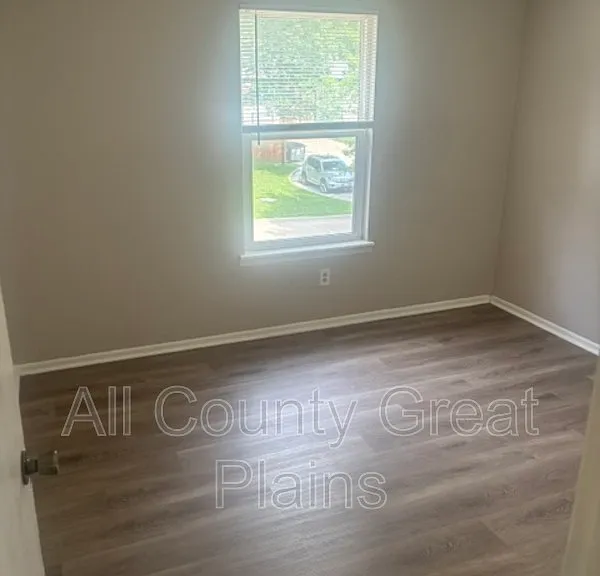 609 S Lakehurst Dr #B — Photo 5