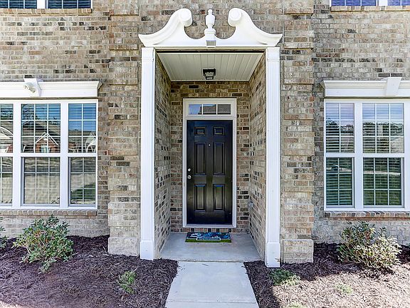 3rd image of 3505 Deborah Dr