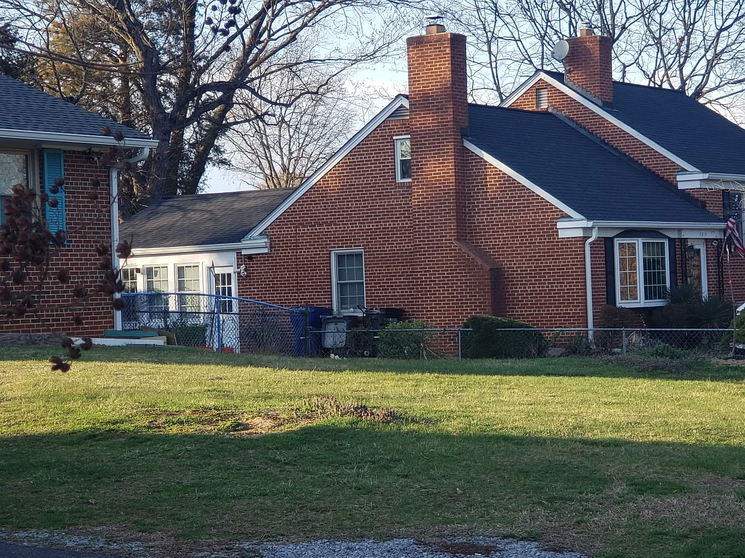 4814 Ravensworth Rd — Photo 2