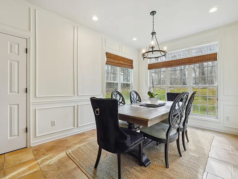 135 Farr Lake Dr — Photo 12