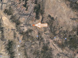 43704 W Jandscountry Ln, Seligman, AZ 86337