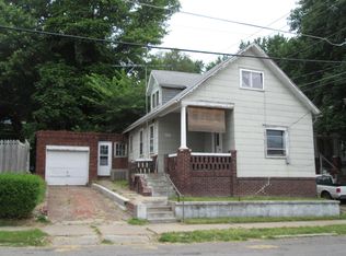 1208 N 11th St, Saint Joseph, MO 64501