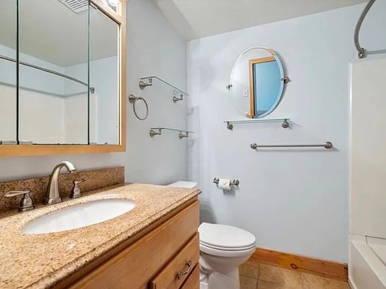 21 Huntington Pl — Photo 7