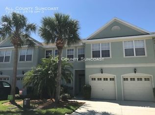 552 Black Lion Dr NE, Saint Petersburg, FL 33716