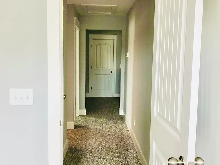 3038 Oxford Dr — Photo 12
