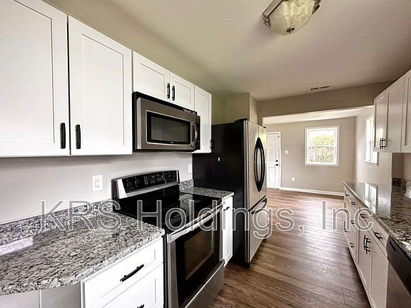 2nd image of 115 Orange Dr