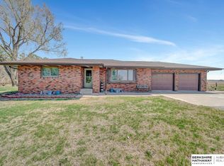 25305 E Rock Creek Rd, Greenwood, NE 68366