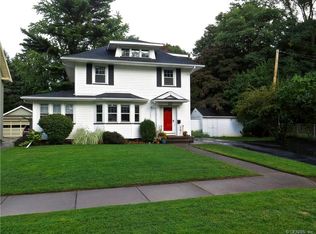 22 Hollywood Cres, Rochester, NY 14617