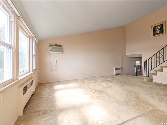 2nd image of 33-47 Bay Ct