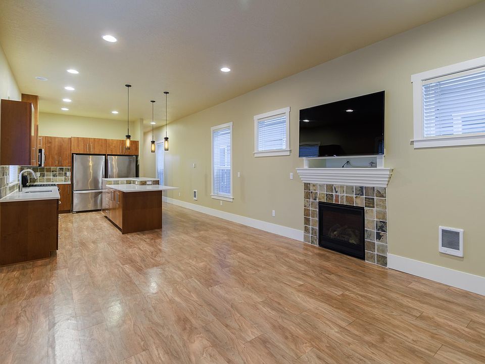 1047 NW 25th St, Corvallis, OR 97330 Zillow