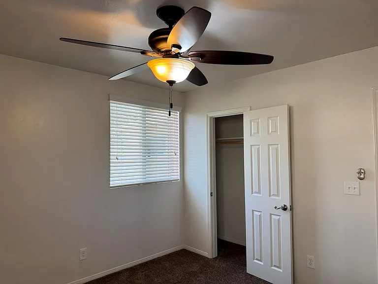 6808 Missy Ct — Photo 14