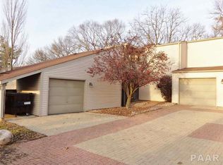 5612 N Withershin Point, Peoria, IL 61615